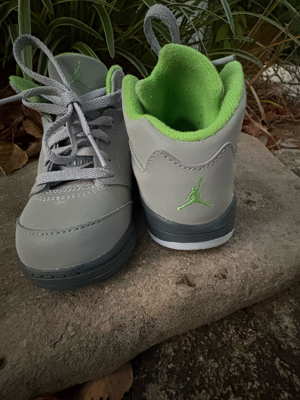 Air Jordan 5 Retro “Green Bean” Size 8C - Picture 3 of 5